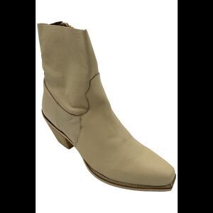 Very Volatile Women's Lariat Boots Bone - Medium